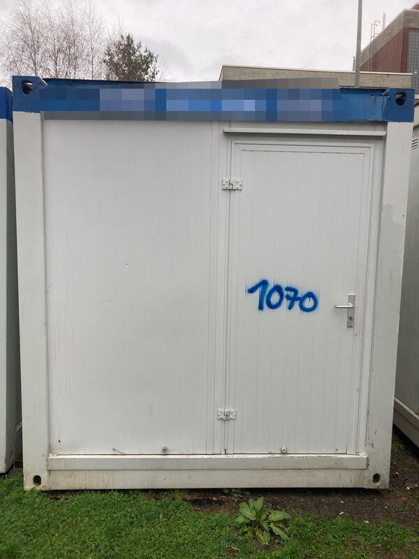 Bürocontainer 20 Fuß | Windfang | 3 Sterne - guter Zustand